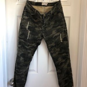 Army skinny Jean